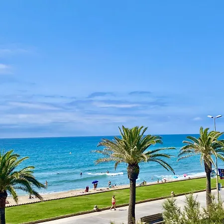 Apartment Vinyet Playa Beachfront Sitges